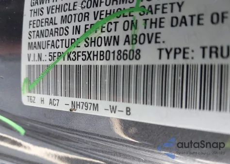 2017 Honda Ridgeline Rtl z USA, uszkodzony, nr VIN 5FPYK3F5XHB018608